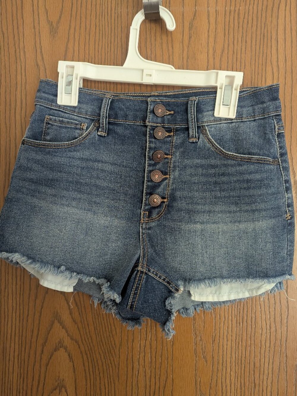 Rewash Button Fly Raw Hem High Rise Denim Blue Jean Shorts-Junior 3/26